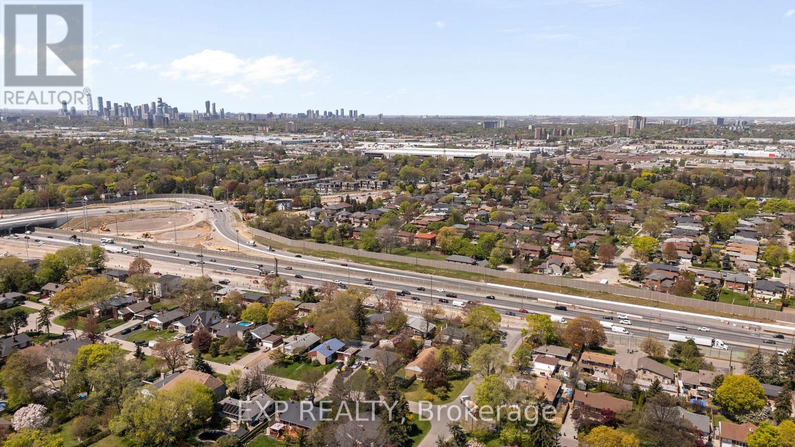 1626 Park Royale Boulevard, Mississauga, Ontario  L5E 2Z8 - Photo 35 - W12148984