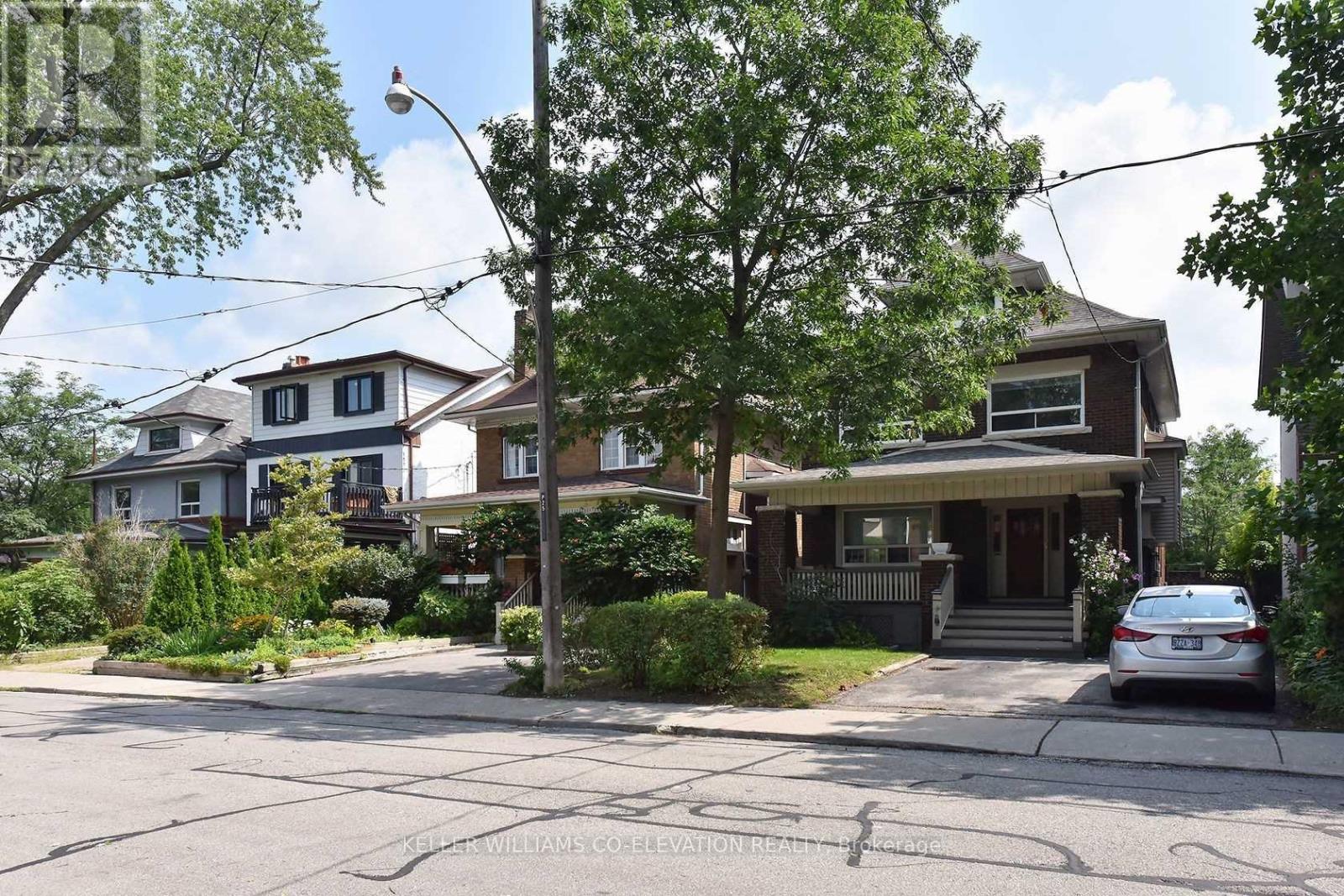 3RD FL - 41 NORTHCLIFFE BOULEVARD, Toronto, Ontario