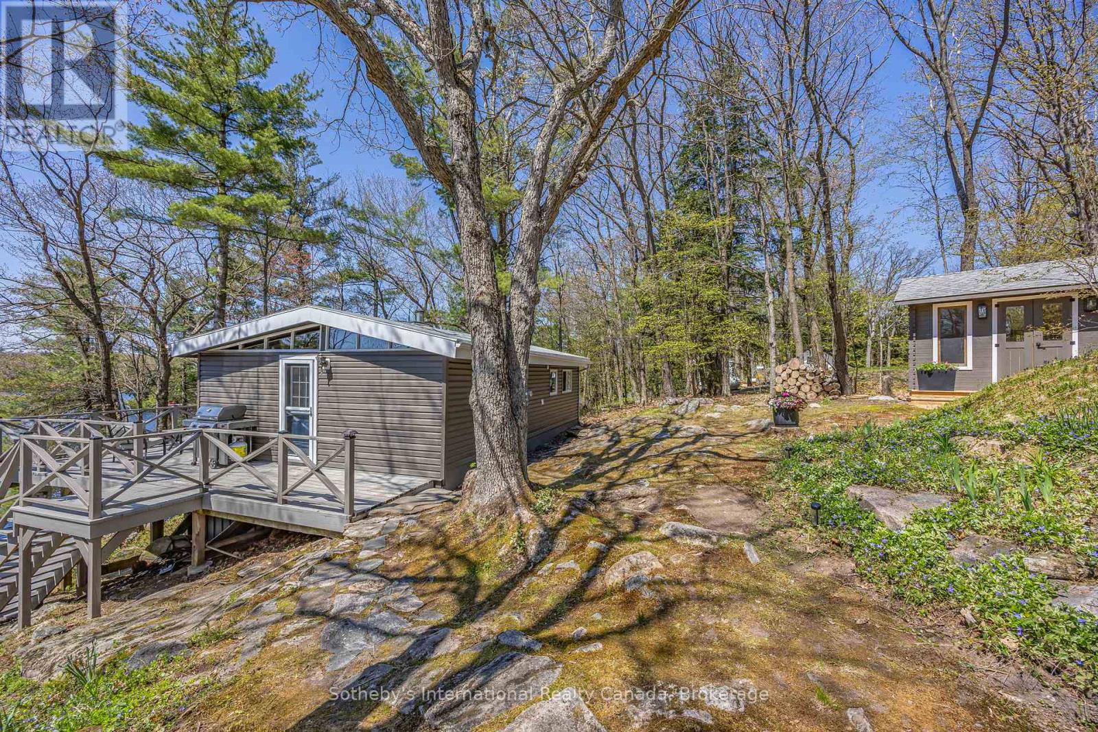 Unit #16 - 1076 Bass Lake Road, Muskoka Lakes, Ontario  P0C 1H0 - Photo 12 - X12147879