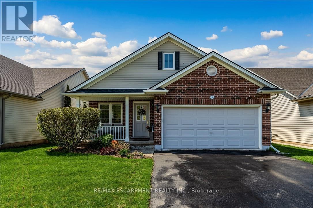 8 MASON DRIVE, Pelham, Ontario