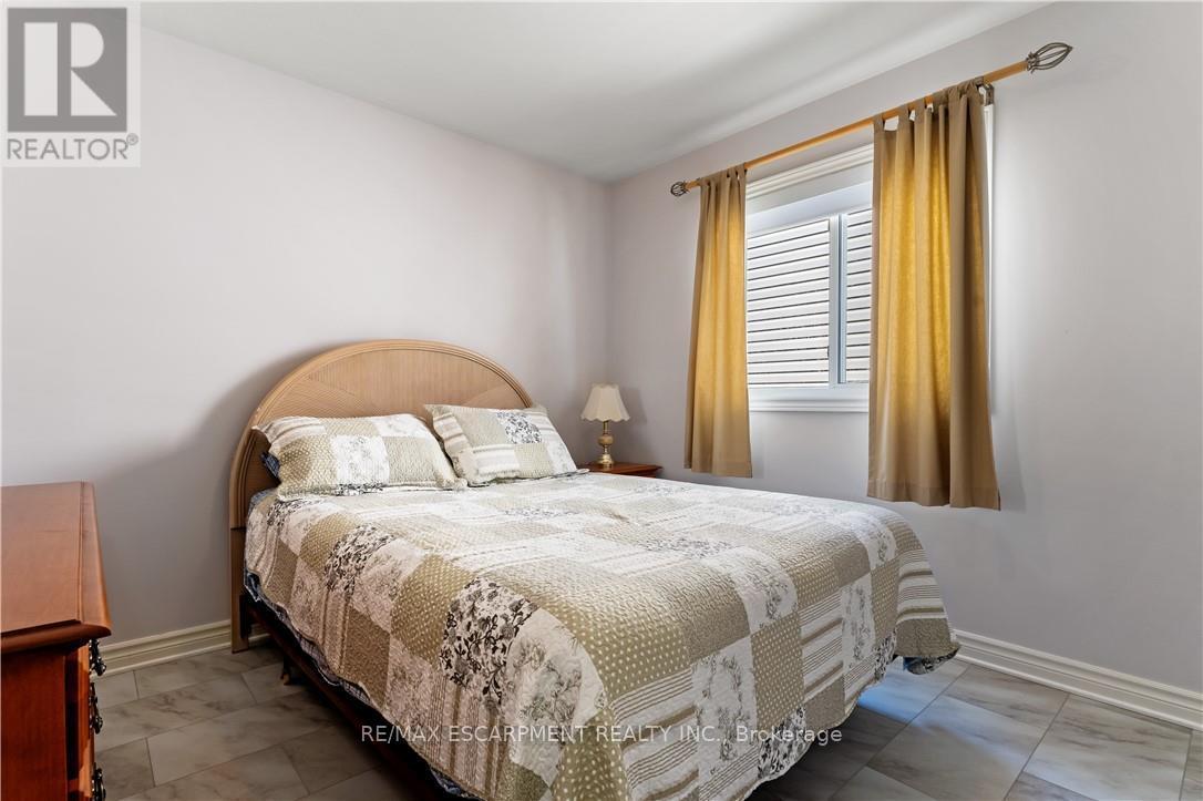 8 Mason Drive, Pelham, Ontario  L0S 1E4 - Photo 17 - X12148966