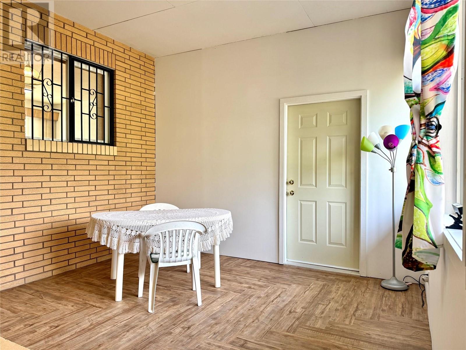 7355 7th Street, Grand Forks, British Columbia  V0H 1H0 - Photo 4 - 10347854