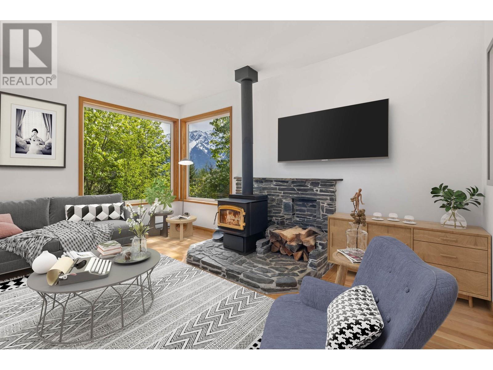 1737 Reid Road, Pemberton, British Columbia  V0N 2K0 - Photo 9 - R3002987