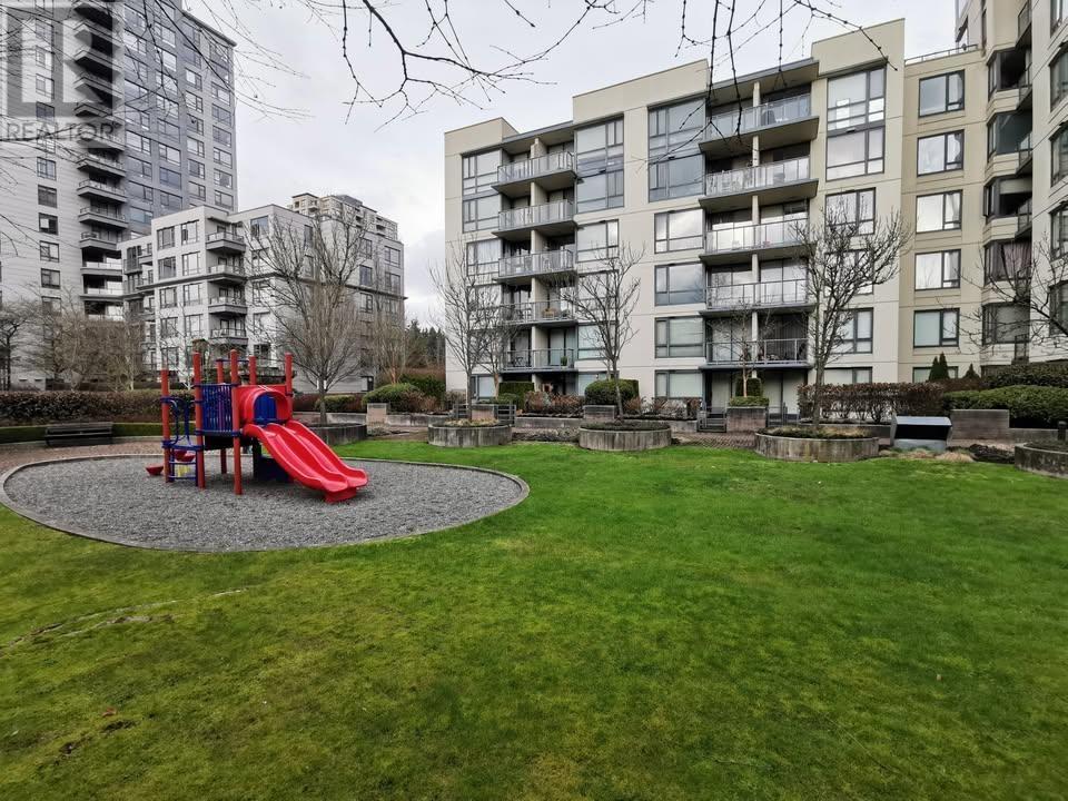 315 3588 Crowley Drive, Vancouver, British Columbia  V5R 6H3 - Photo 14 - R3002974