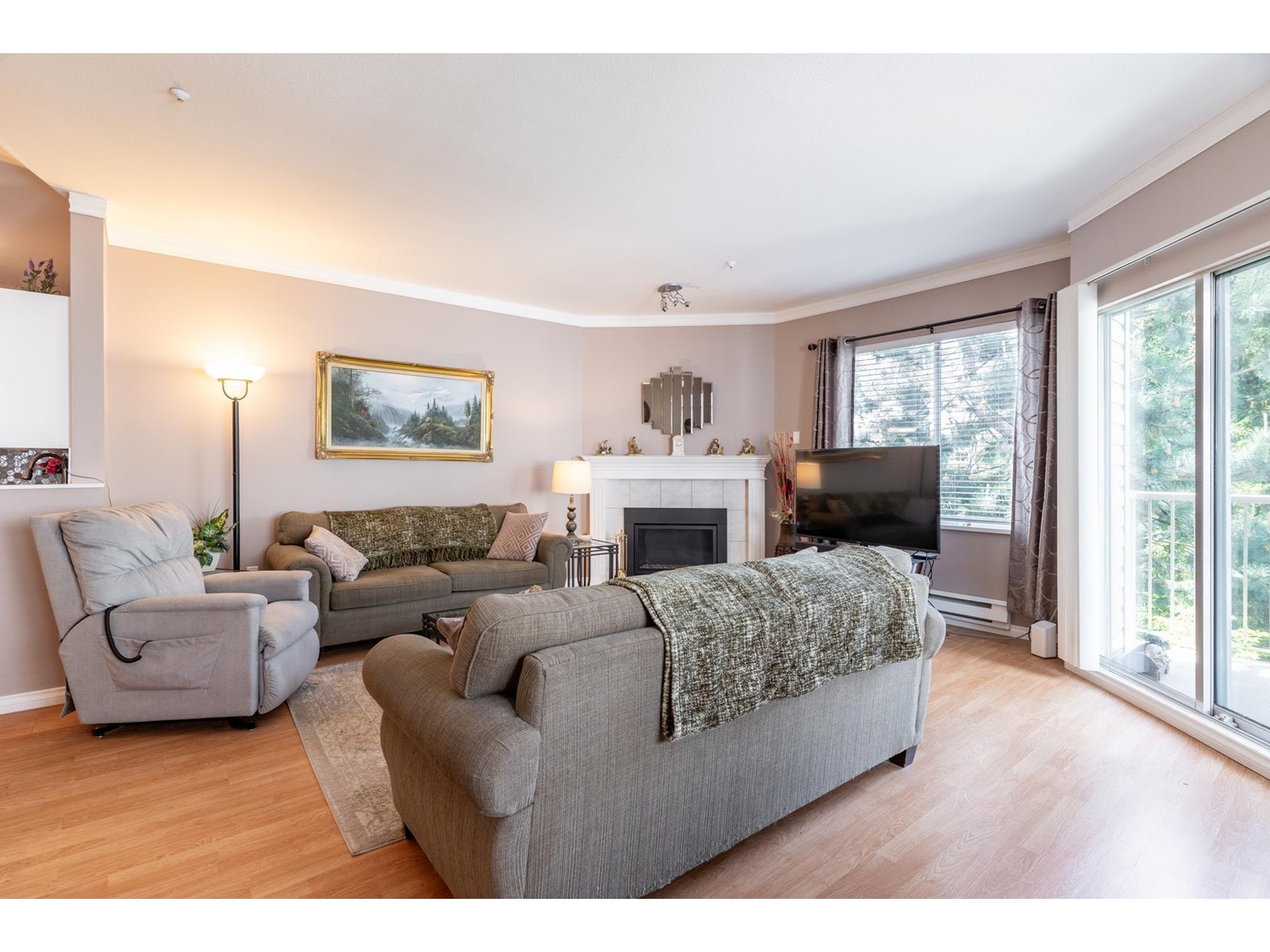 303 5489 201 STREET, Langley real estate listing R3001750 for sale