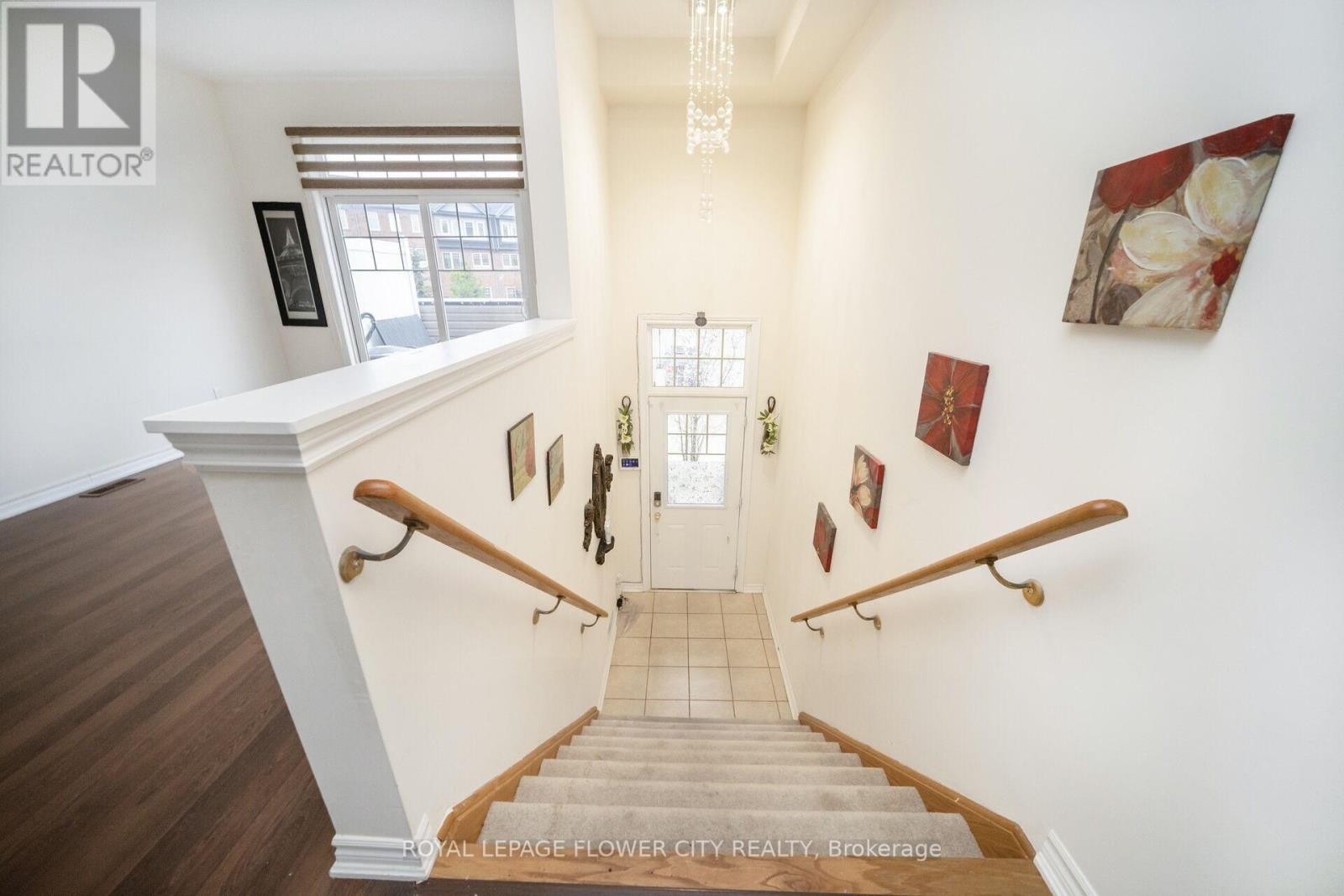 82 Magdalene Crescent, Brampton, Ontario  L6Z 0G7 - Photo 20 - W12036891