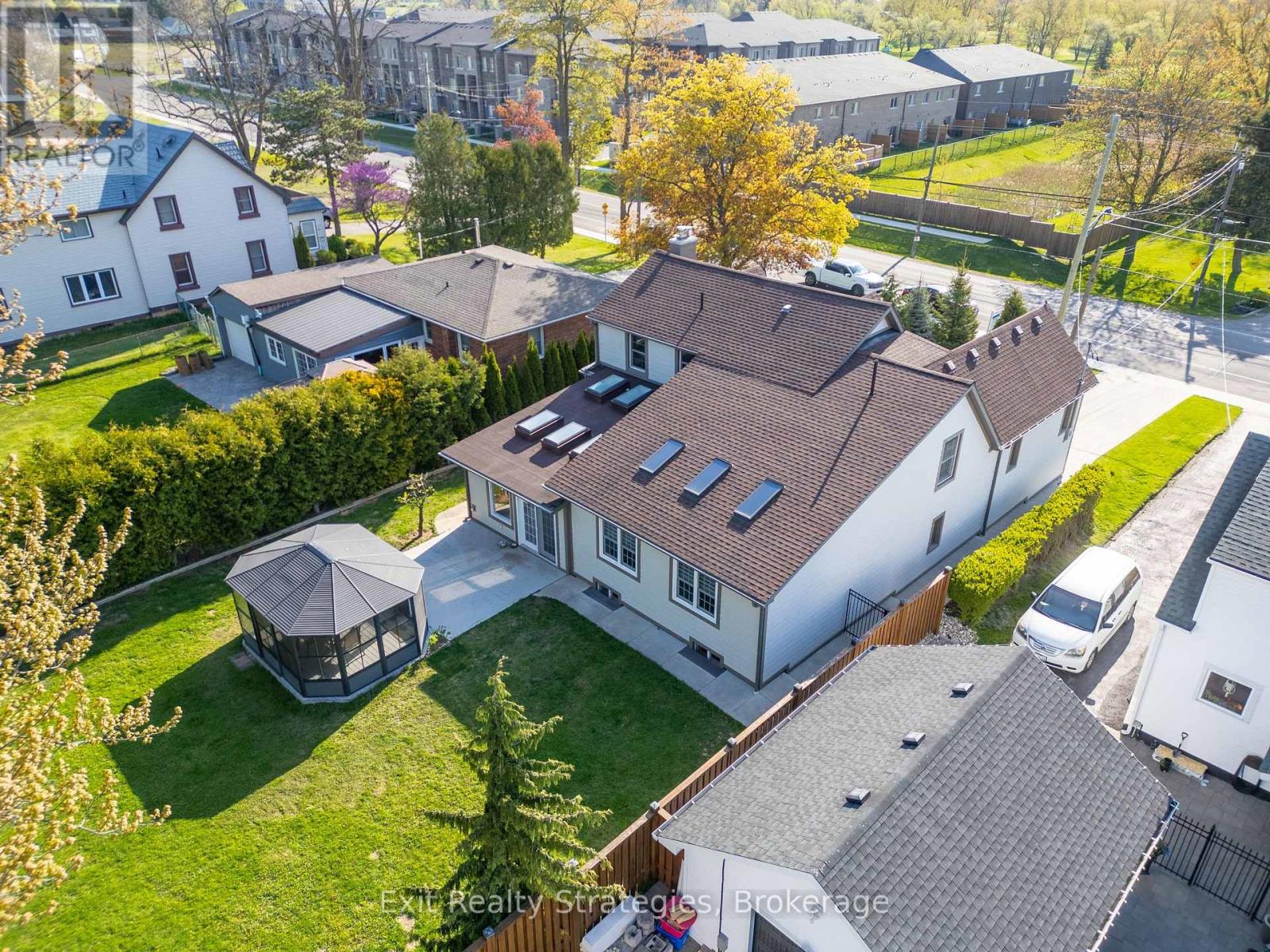 3324 Homestead Drive, Hamilton, Ontario  L0R 1W0 - Photo 48 - X12091797