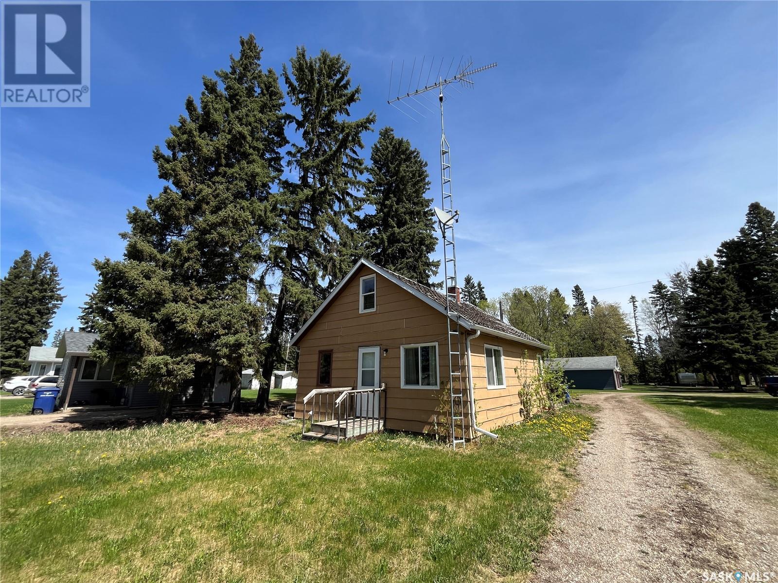 Property at 202 4th STREET E image 1