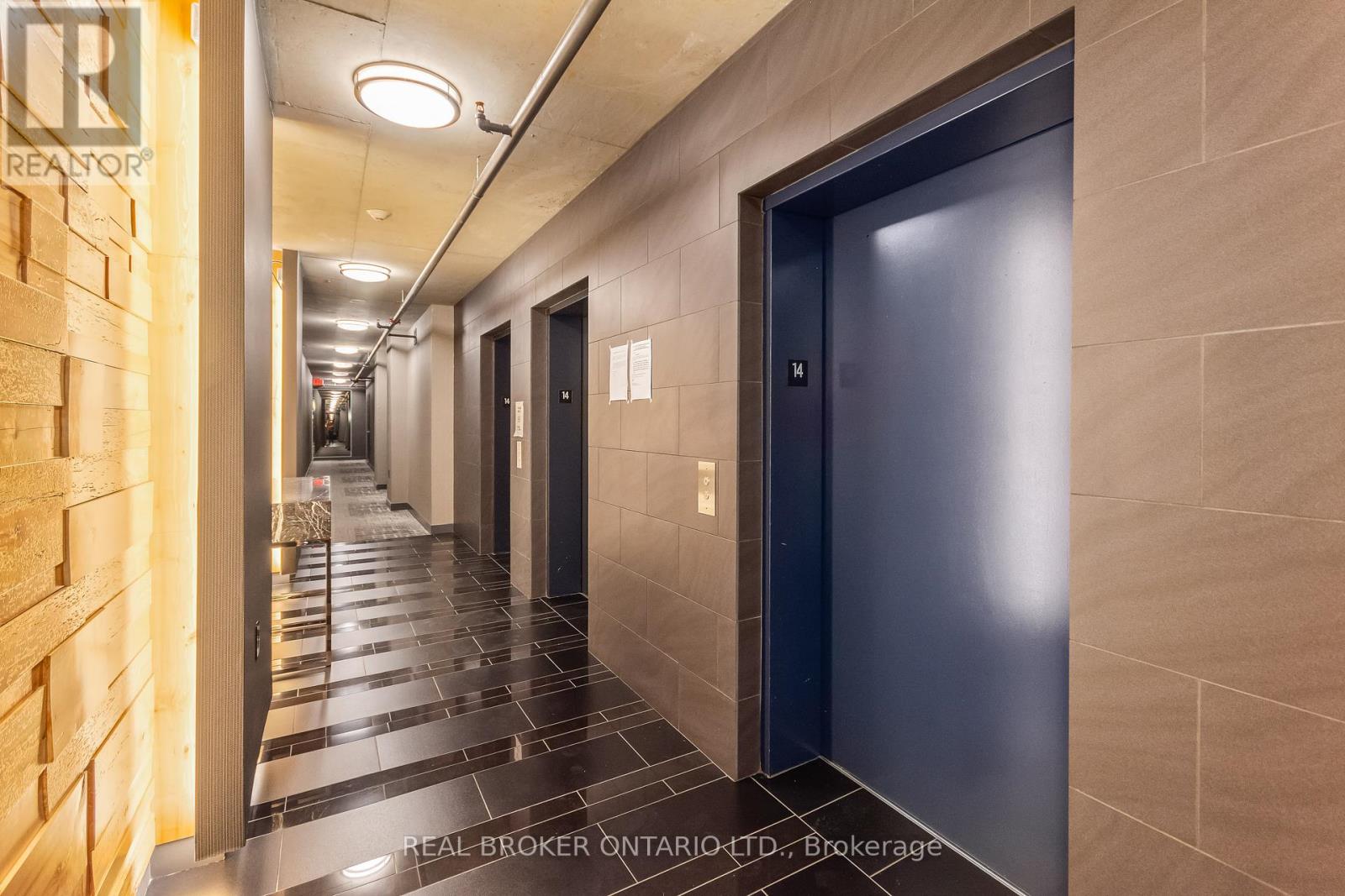 1407 - 210 Simcoe Street, Toronto, Ontario  M5T 1T4 - Photo 24 - C12149001