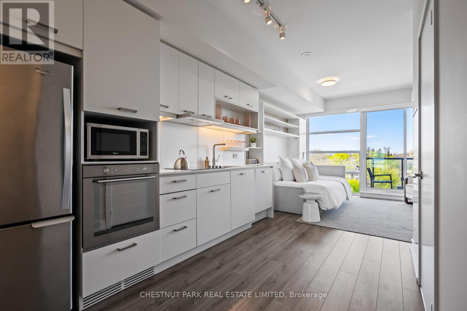 Property at 805 - 170 CHILTERN HILL ROAD image 3