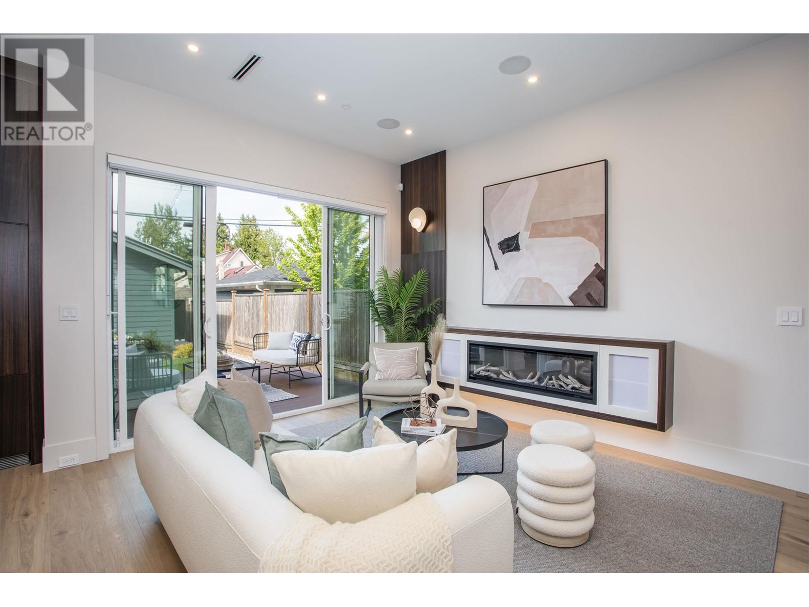 745 E 39th Avenue, Vancouver, British Columbia  V5W 1K5 - Photo 5 - R3000365