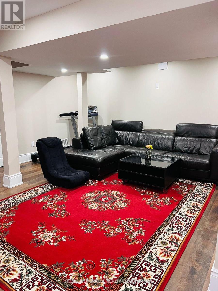 4 Fanning Trail, Brampton, Ontario  L6P 4J4 - Photo 3 - W12149009