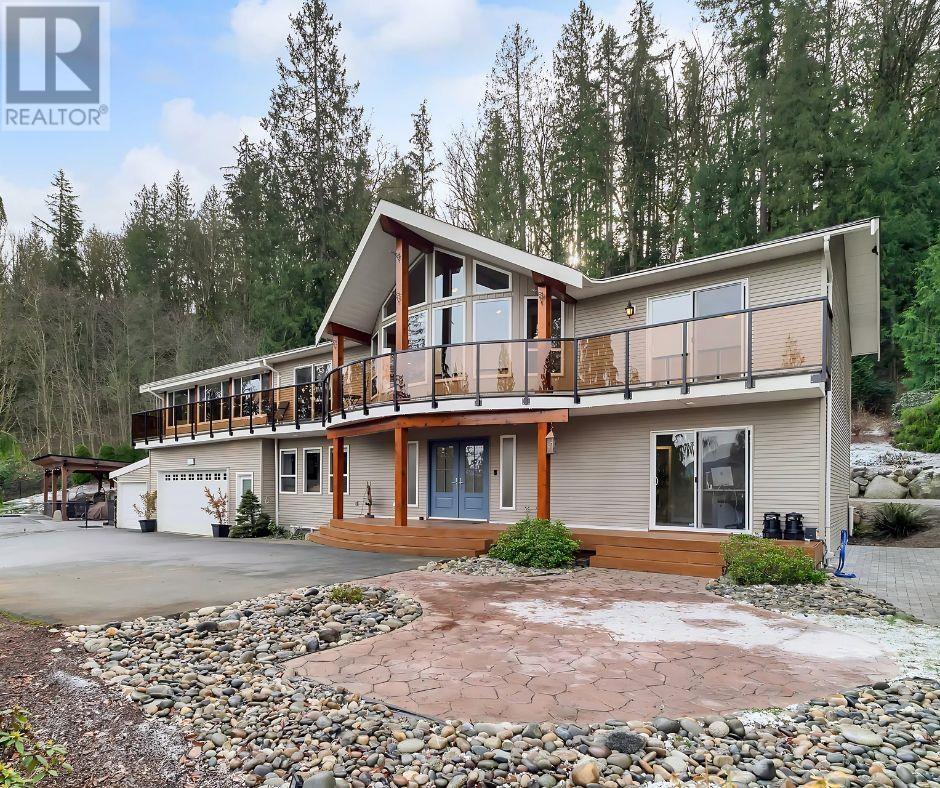 Property at 26560 CUNNINGHAM AVENUE image 1