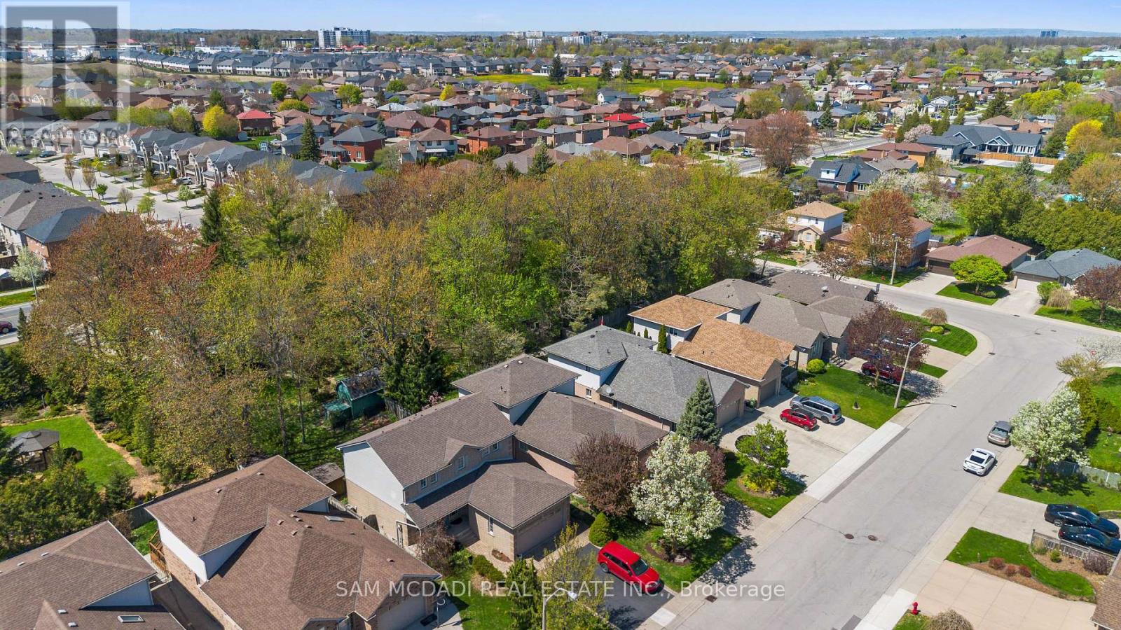 18 Naples Boulevard, Hamilton (Barnstown), Ontario  L9B 2J2 - Photo 36 - X12149018