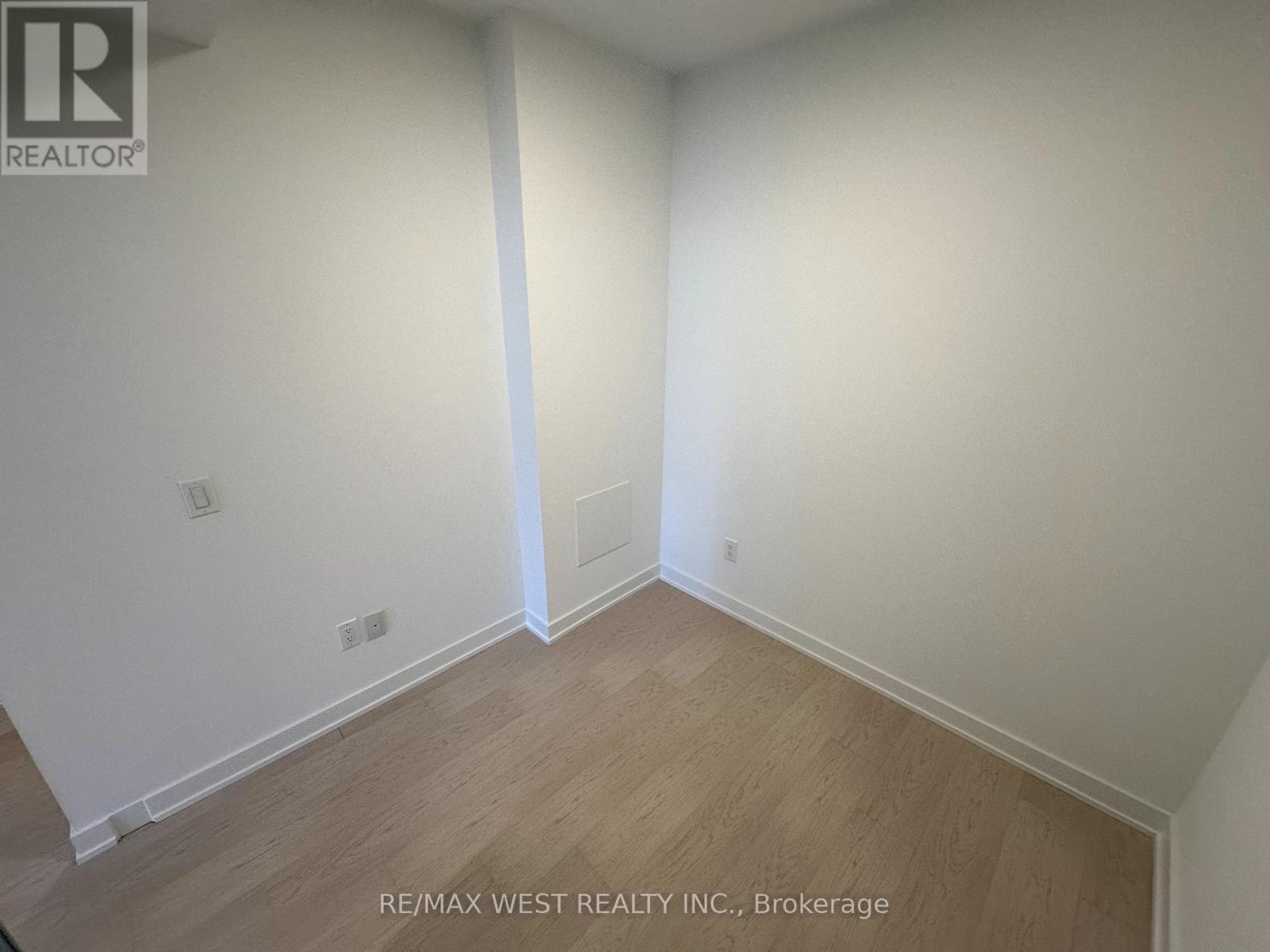 1105 - 252 Church Street, Toronto, Ontario  M5B 1Z2 - Photo 12 - C12149056