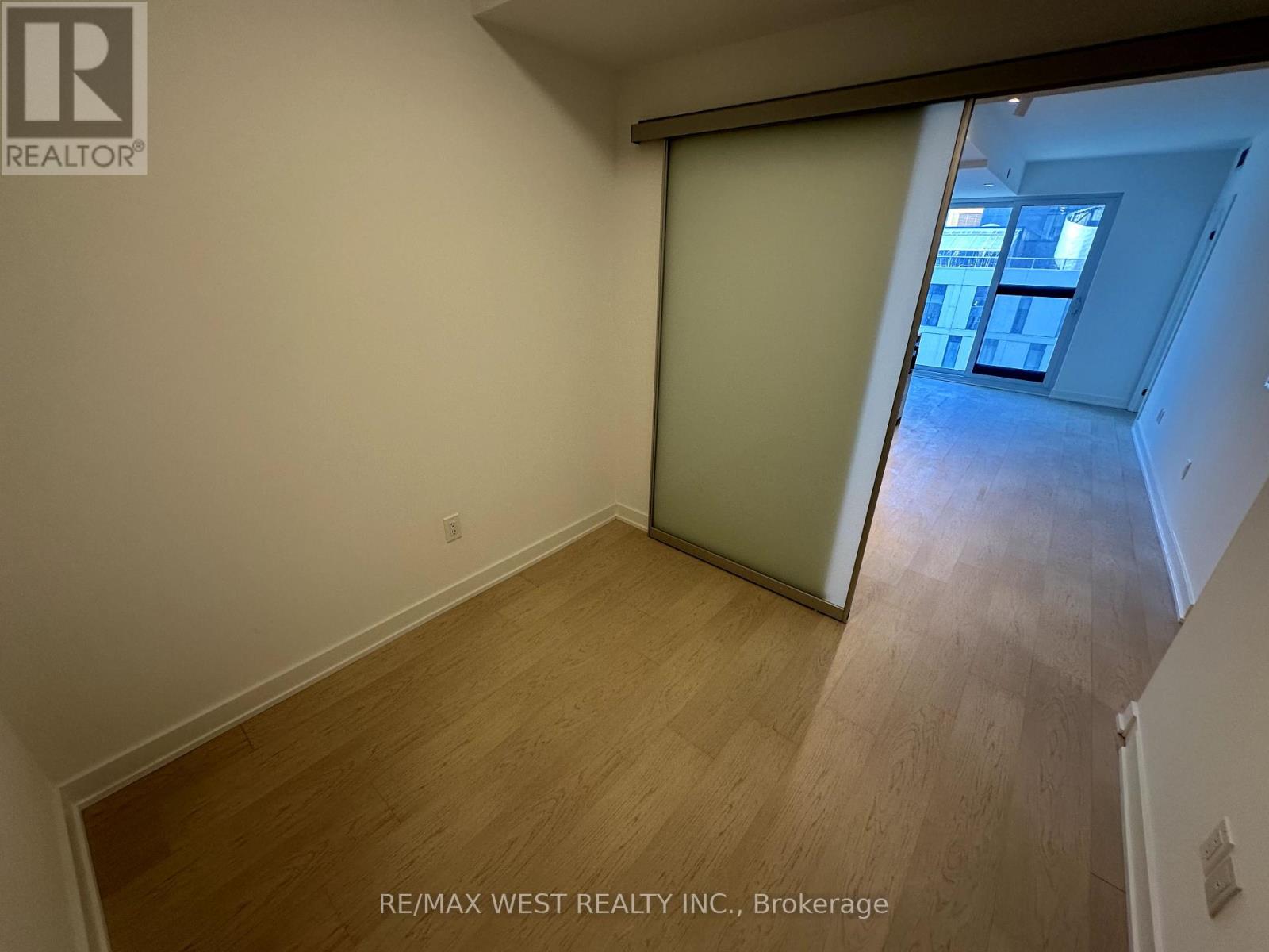1105 - 252 Church Street, Toronto, Ontario  M5B 1Z2 - Photo 14 - C12149056