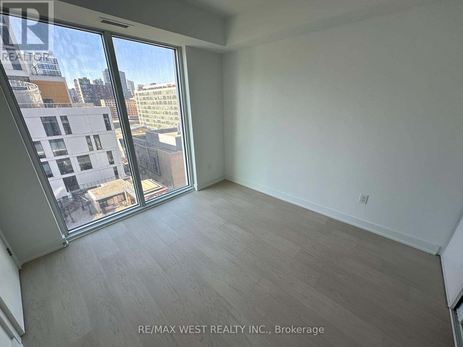 1105 - 252 Church Street, Toronto, Ontario  M5B 1Z2 - Photo 9 - C12149056