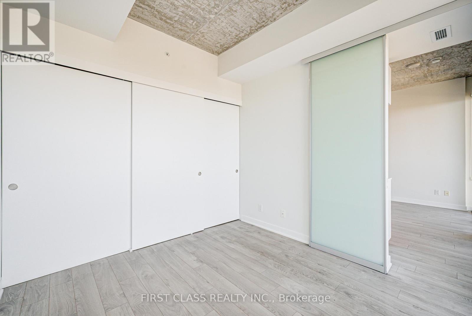 1606 - 185 Roehampton Avenue, Toronto, Ontario  M4P 1R4 - Photo 27 - C12149067