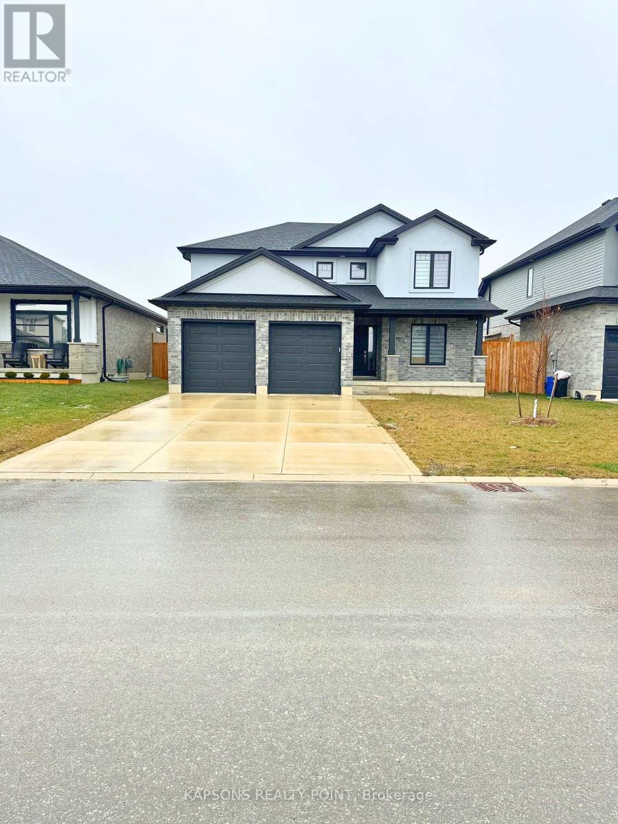 602 KETTER WAY, Plympton-Wyoming, Ontario