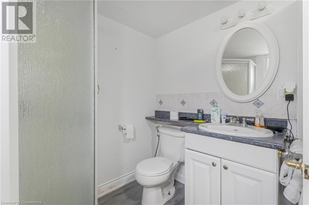 494 East 37th Street, Hamilton, Ontario  L8V 4B9 - Photo 21 - 40728870
