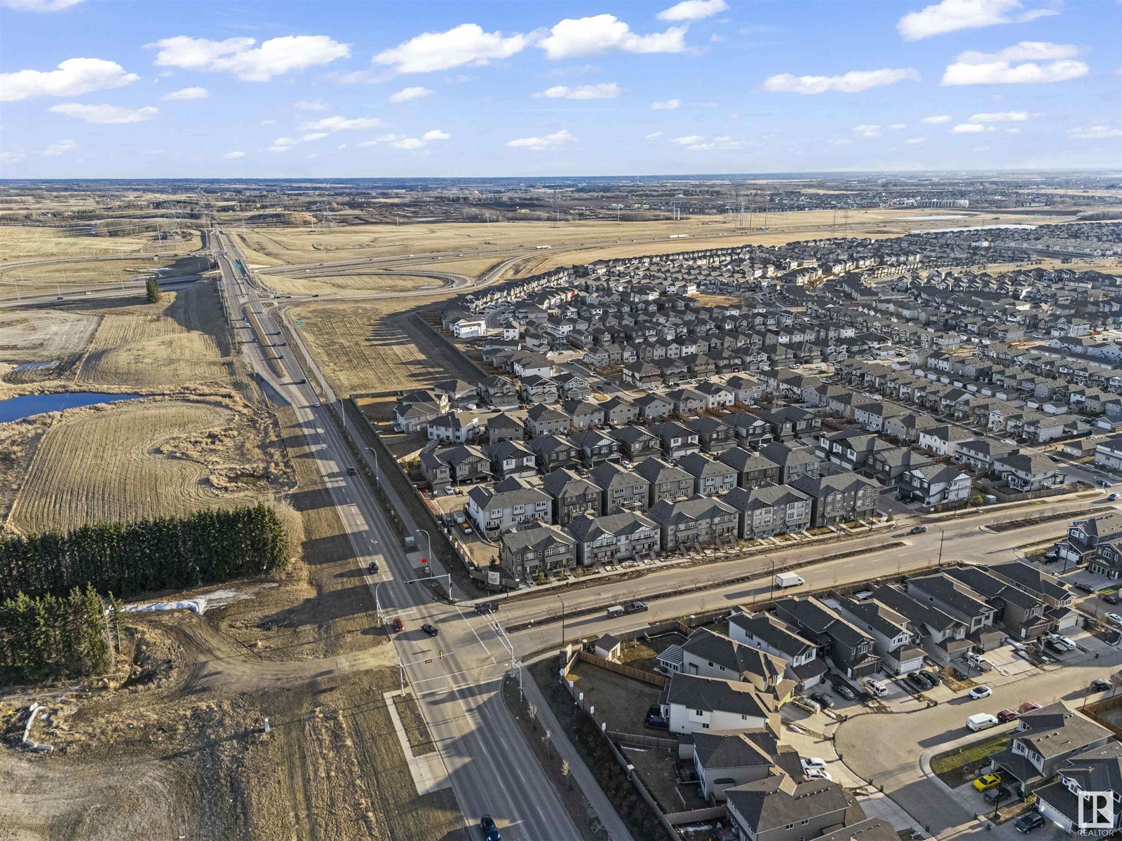 Property at 1703 16 AV NW image 3