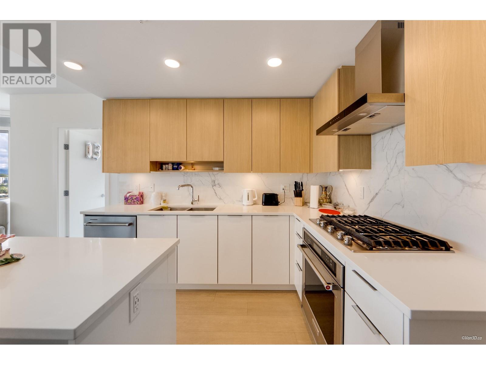1106 7769 Park Crescent, Burnaby, British Columbia  V3N 0J7 - Photo 9 - R3002483