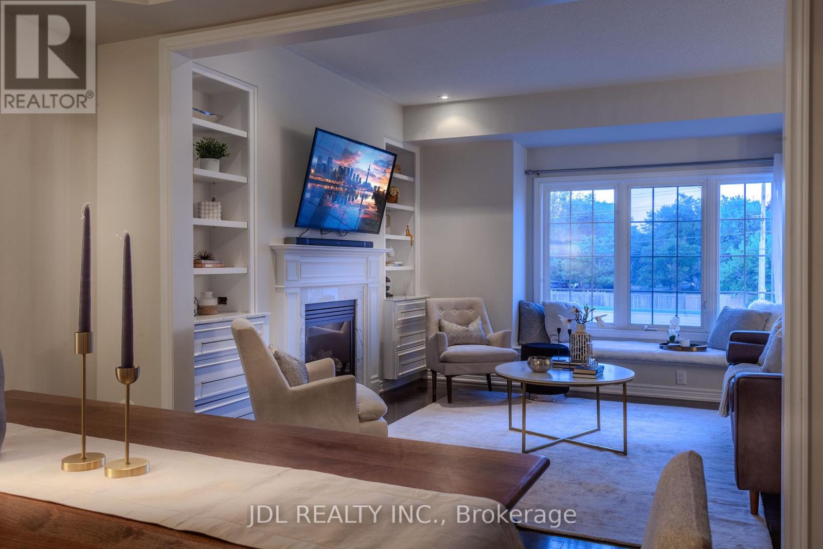 1585 Eglinton Avenue W, Mississauga (East Credit), Ontario  L5M 7C1 - Photo 11 - W12149083