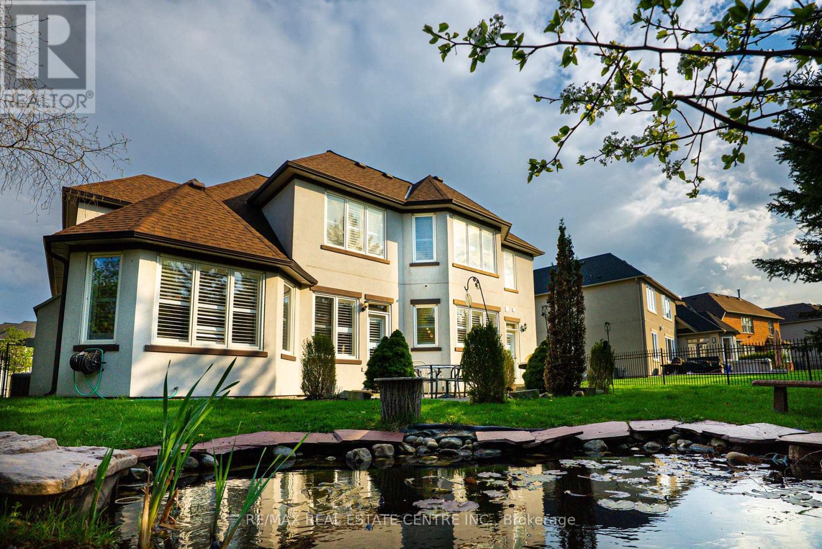 645 Cranleigh Court, Mississauga, Ontario  L5H 4L4 - Photo 44 - W12149097