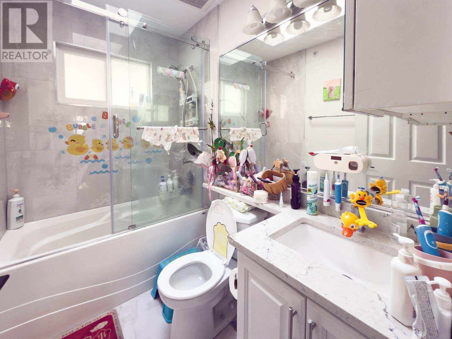 Listing Picture 11 of 13 : 7798 PRINCE ALBERT STREET, Vancouver / 溫哥華 - 魯藝地產 Yvonne Lu Group - MLS Medallion Club Member