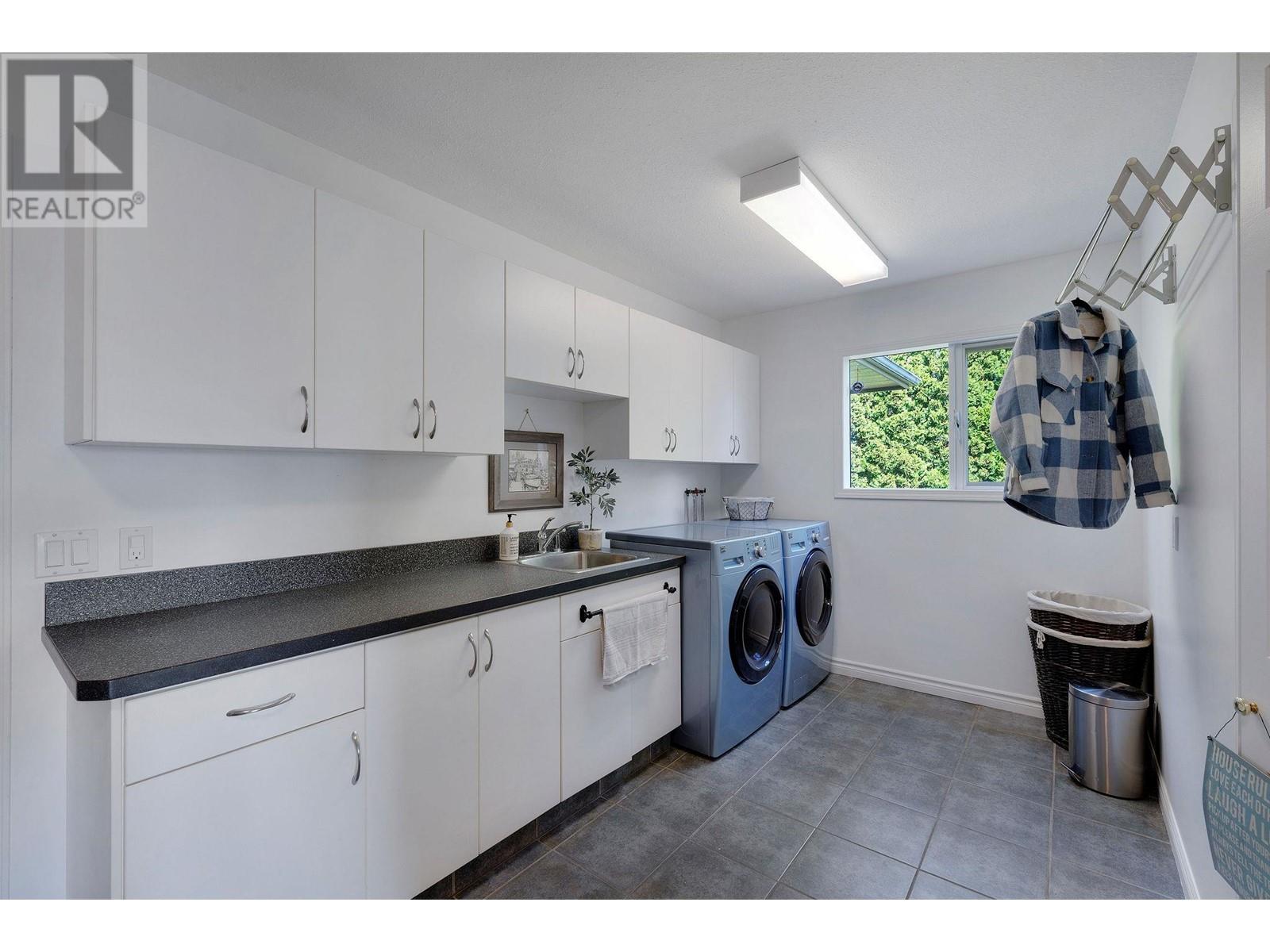 1575 West Kelowna Road, West Kelowna, British Columbia  V1Z 3H5 - Photo 22 - 10347348