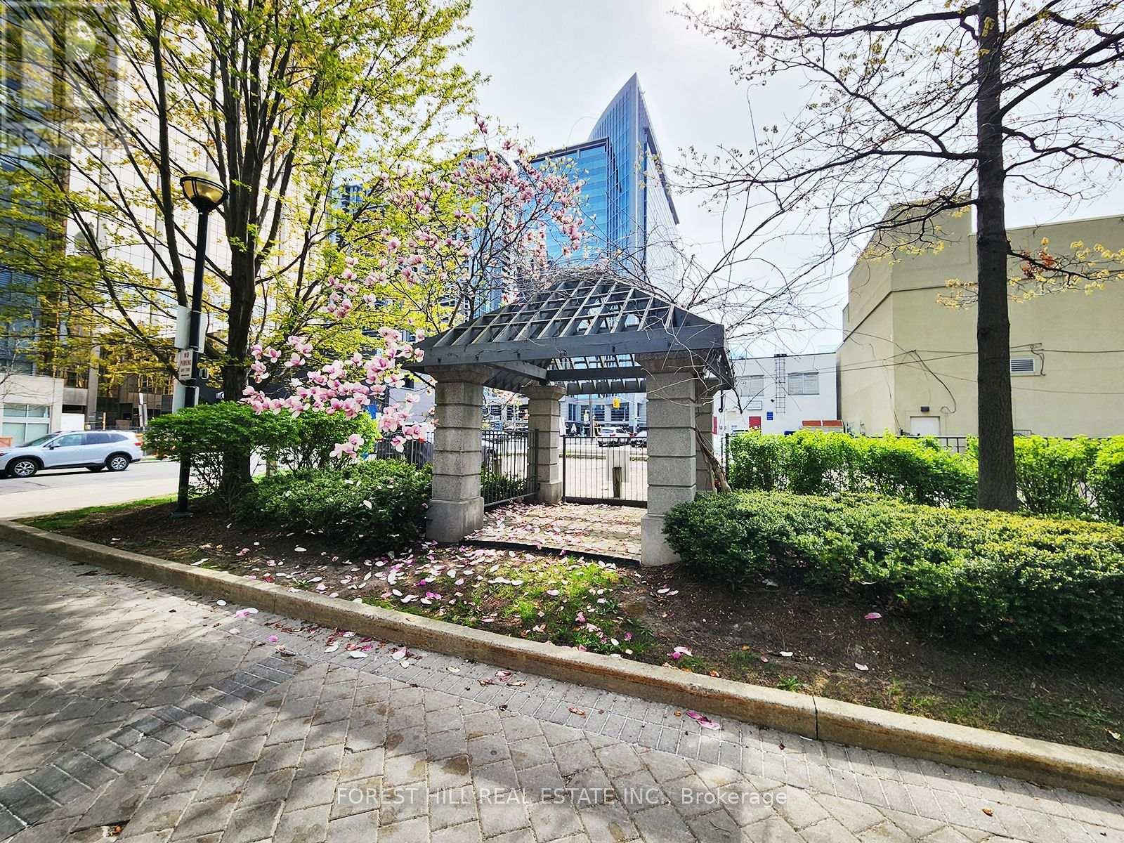 2505 - 21 Hillcrest Avenue, Toronto, Ontario  M2N 7K2 - Photo 4 - C12149069