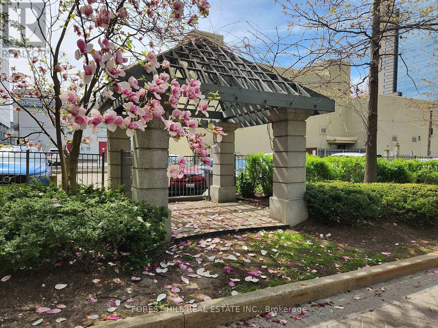 2505 - 21 Hillcrest Avenue, Toronto, Ontario  M2N 7K2 - Photo 3 - C12149069