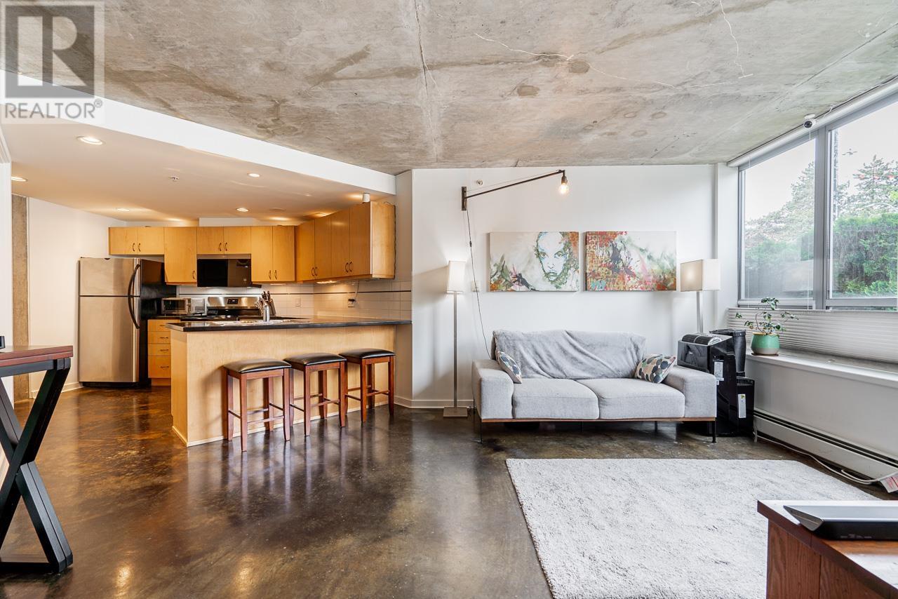 917 STATION STREET, vancouver, British Columbia