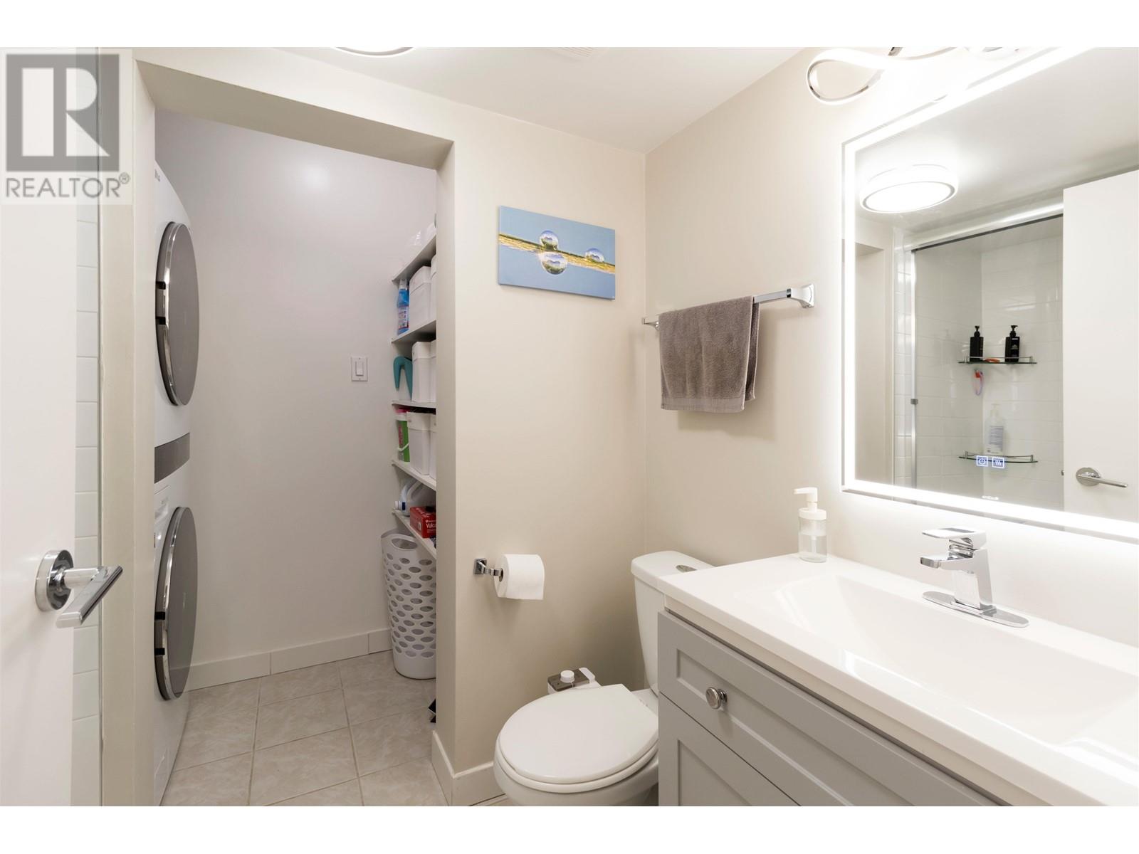 304 9521 Cardston Court, Burnaby, British Columbia  V3N 4R8 - Photo 11 - R3003025