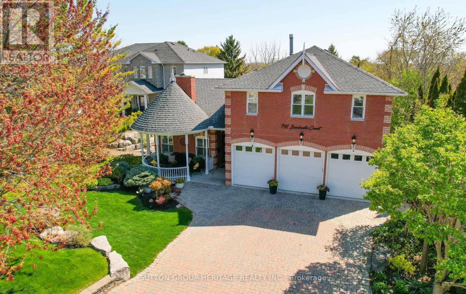 716 Sandcastle Court, Pickering (West Shore), Ontario  L1W 3Z3 - Photo 2 - E12148956