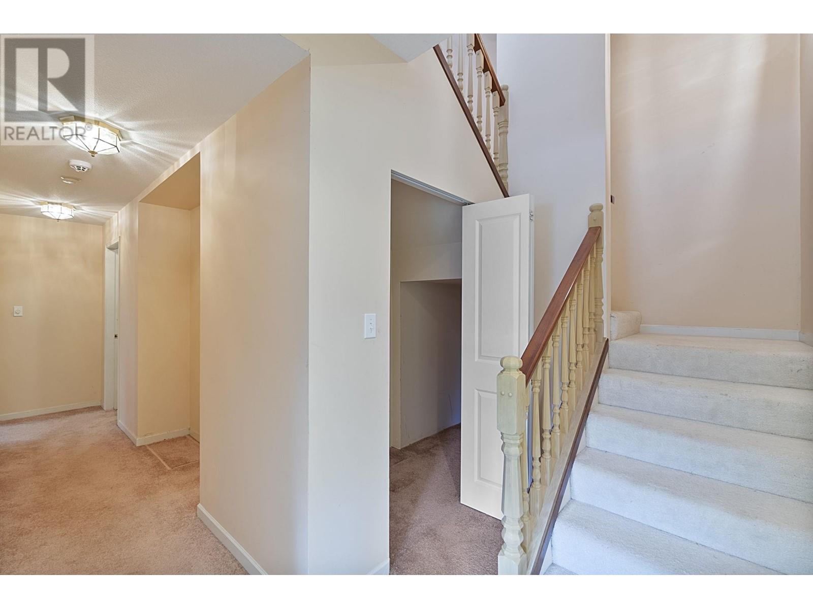 4325 Delbrook Avenue, North Vancouver, British Columbia  V7N 4A5 - Photo 21 - R3003028