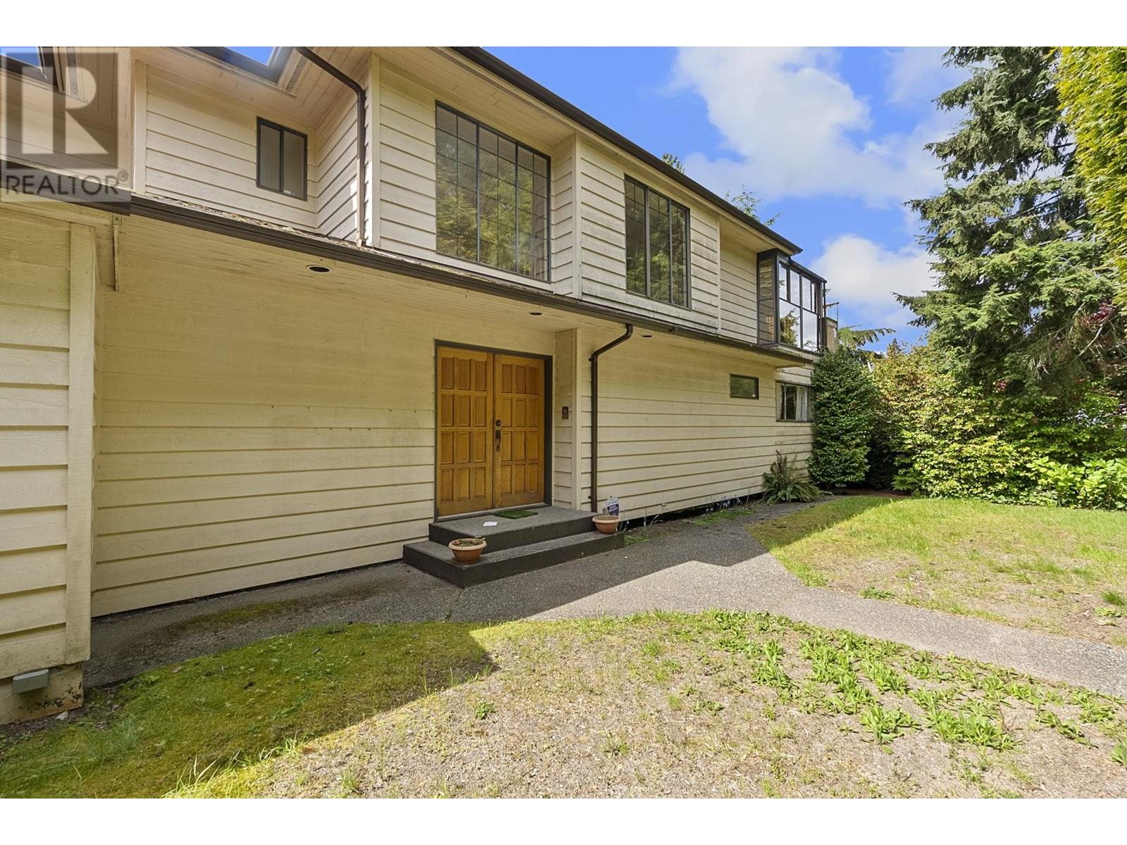 4325 Delbrook Avenue, North Vancouver, British Columbia  V7N 4A5 - Photo 7 - R3003028