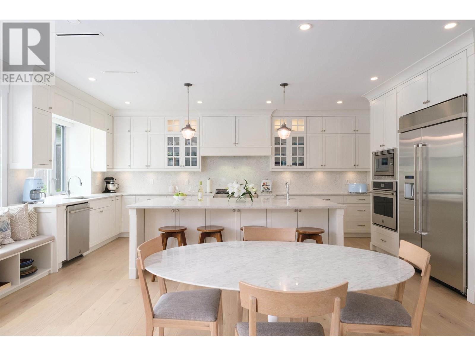 3715 Campbell Avenue, North Vancouver, British Columbia  V7K 2M4 - Photo 9 - R3003037