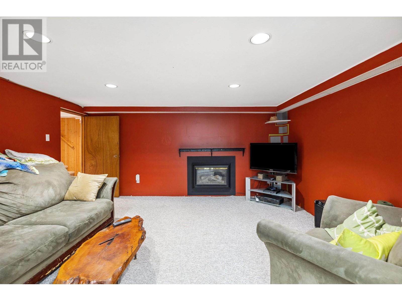 3820 Calder Avenue, North Vancouver, British Columbia  V7N 3S3 - Photo 25 - R3003073