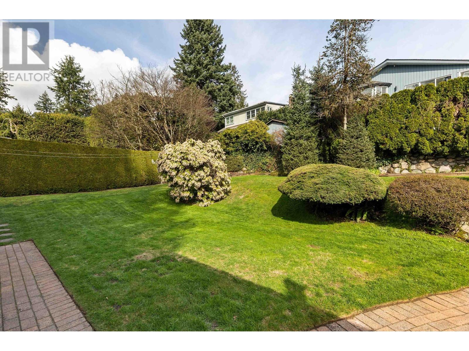 3820 Calder Avenue, North Vancouver, British Columbia  V7N 3S3 - Photo 34 - R3003073