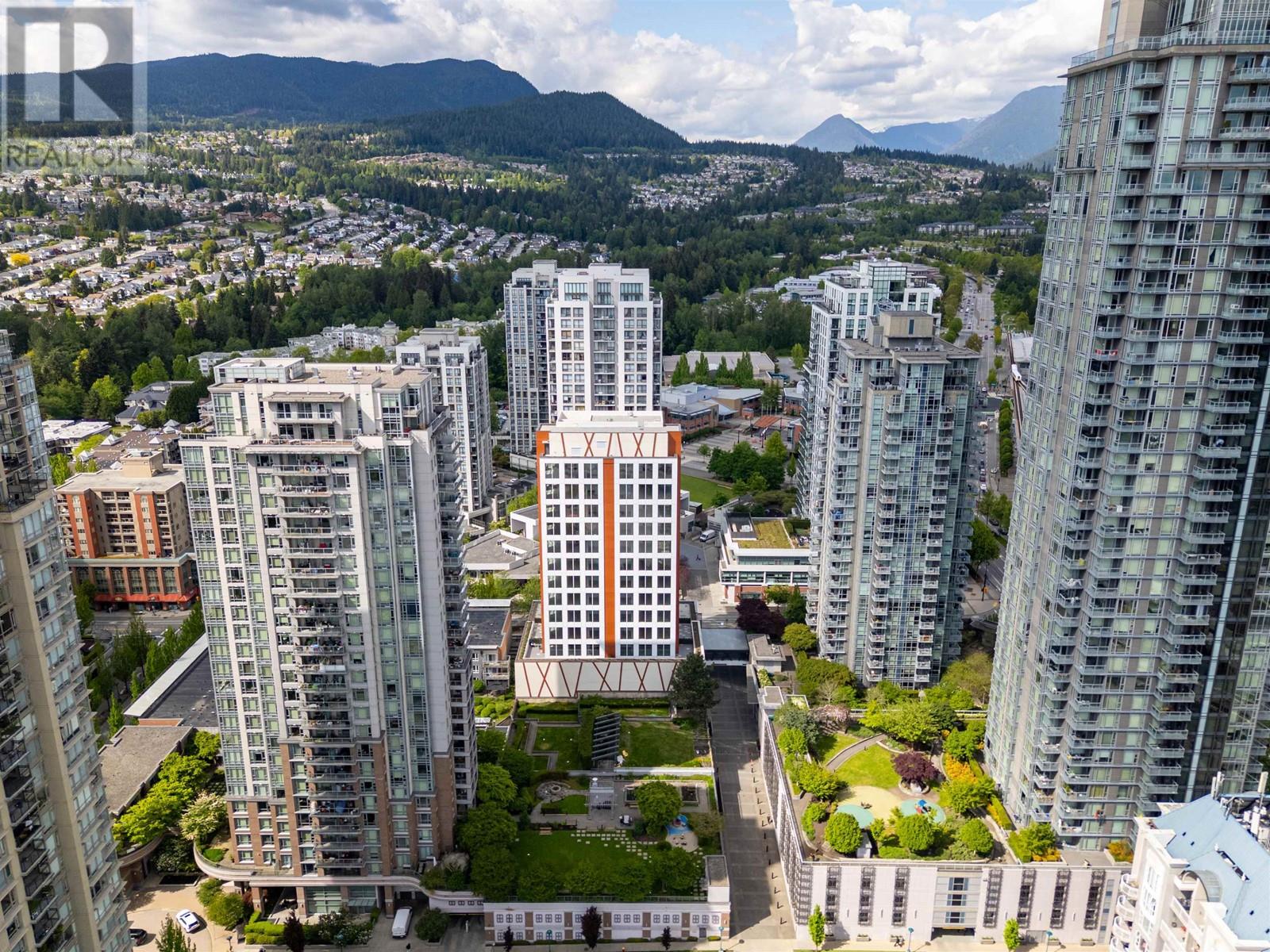 800 2992 Glen Drive, Coquitlam, British Columbia  V3B 0B2 - Photo 4 - C8069222