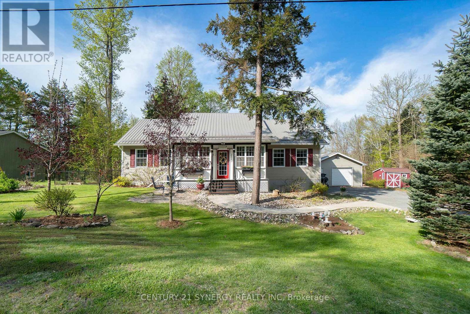 251 Robert Run, Drummond/north Elmsley, Ontario  K7H 3C7 - Photo 3 - X12148957