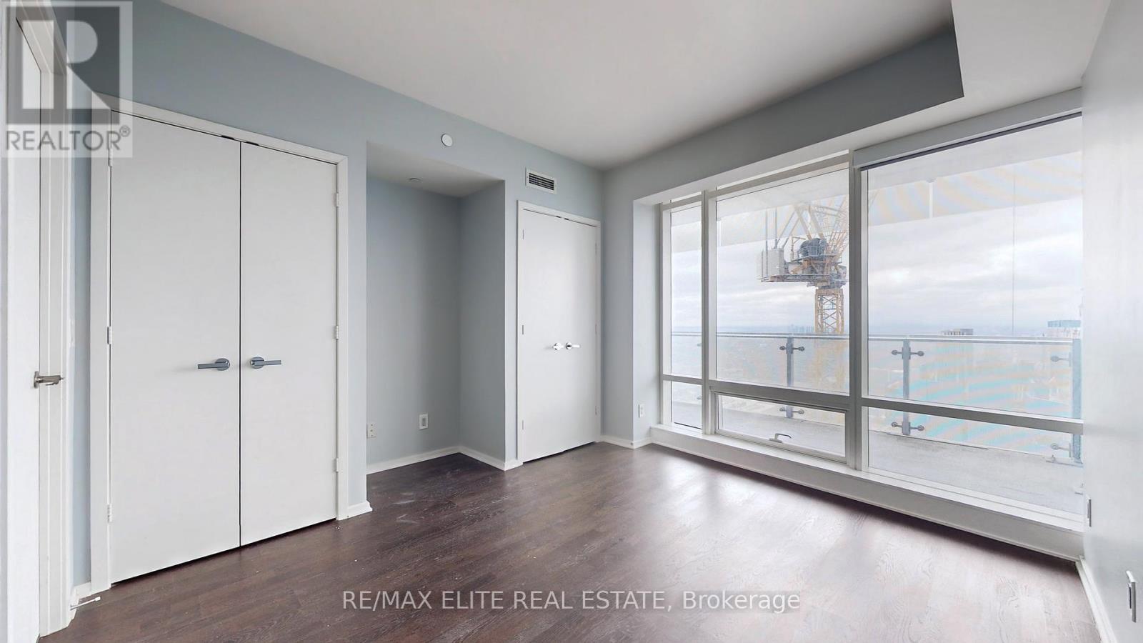 5606 - 1 Bloor Street E, Toronto, Ontario  M4W 0A8 - Photo 26 - C12149108