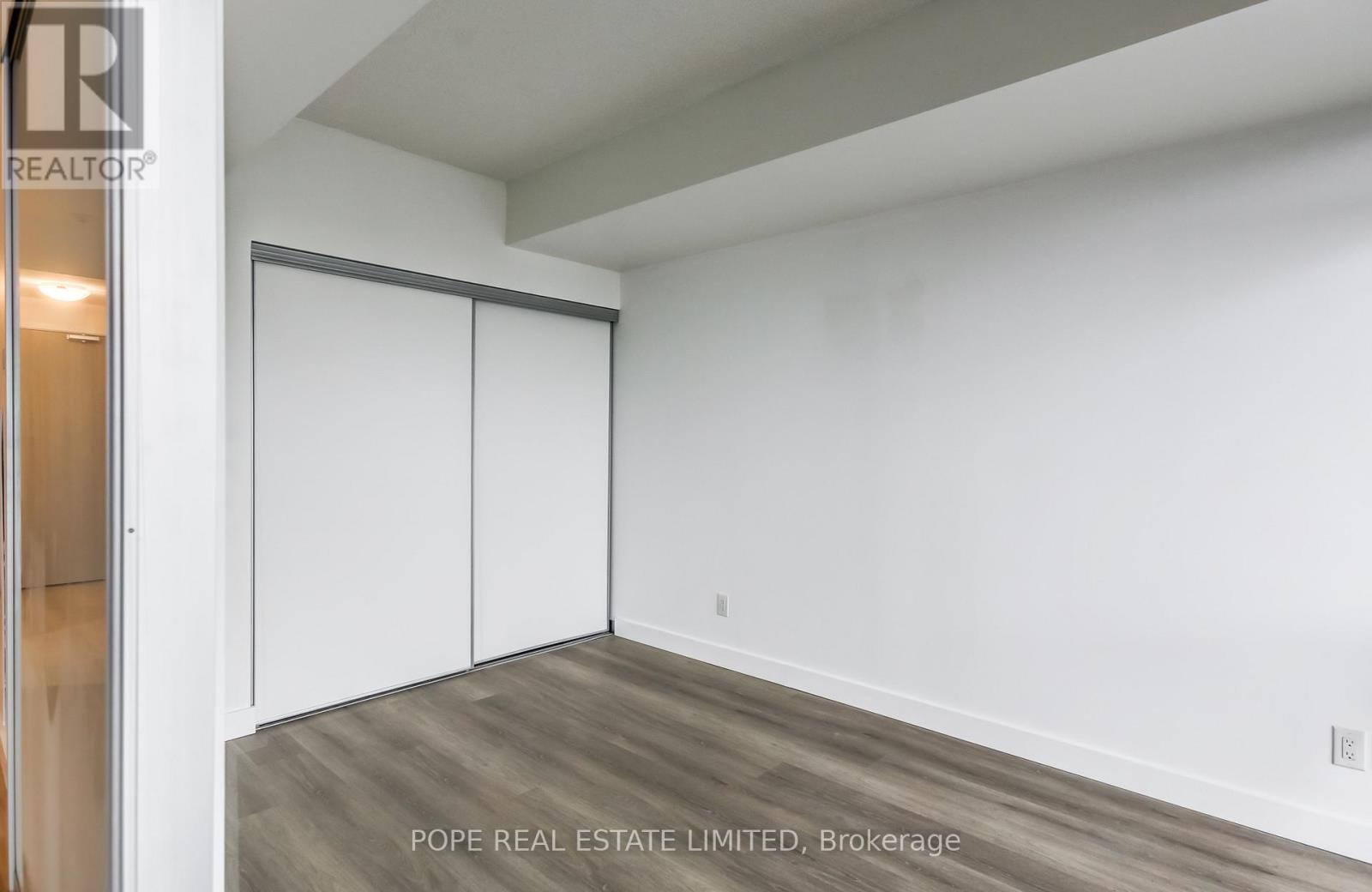 2104 - 70 Distillery Lane, Toronto, Ontario  M5A 0E3 - Photo 10 - C12149126
