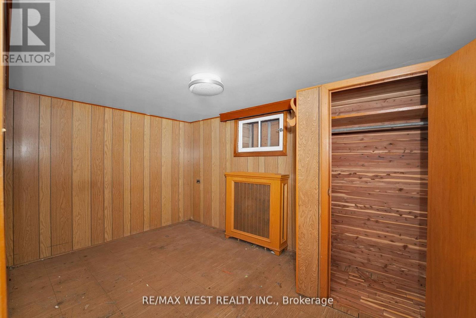661 Beresford Avenue, Toronto (Runnymede-Bloor West Village), Ontario  M6S 3C4 - Photo 13 - W12149118
