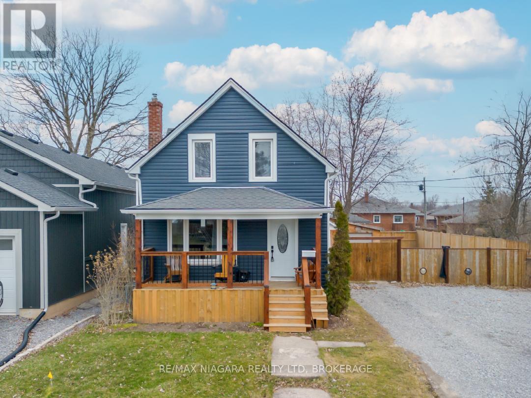 Property at 34 HUMBOLDT PARKWAY image 1
