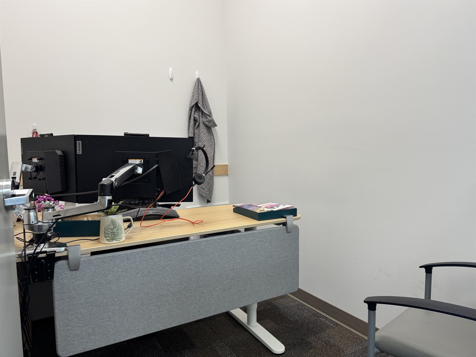 110 13737 96 Avenue, Surrey, British Columbia  V3V 1Z2 - Photo 12 - C8068860