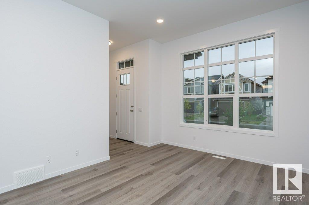 6253 175a Av Nw, Edmonton, Alberta  T5Y 4A5 - Photo 6 - E4436447