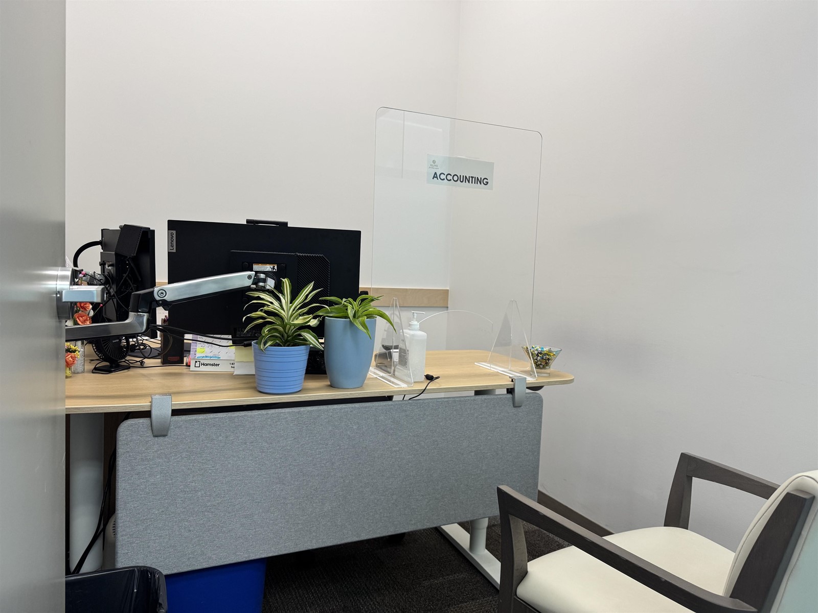 110 13737 96 Avenue, Surrey, British Columbia  V3V 1Z2 - Photo 11 - C8068860