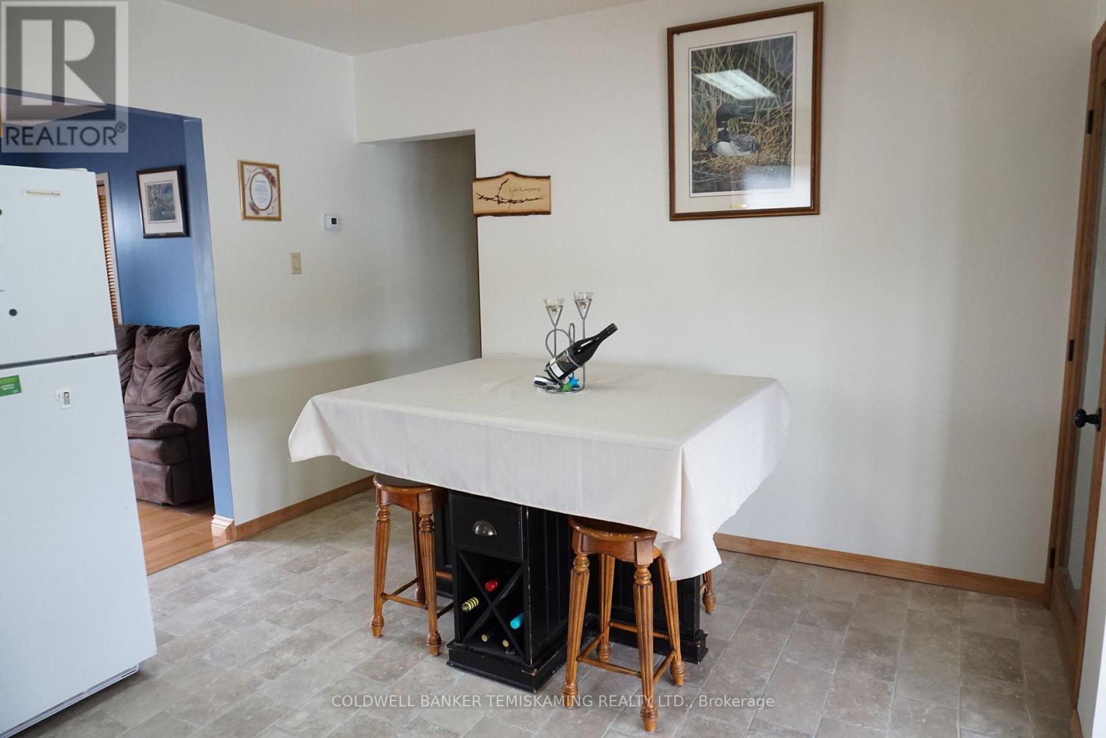 39 Third Street E, James, Ontario  P0J 1G0 - Photo 11 - T12149157